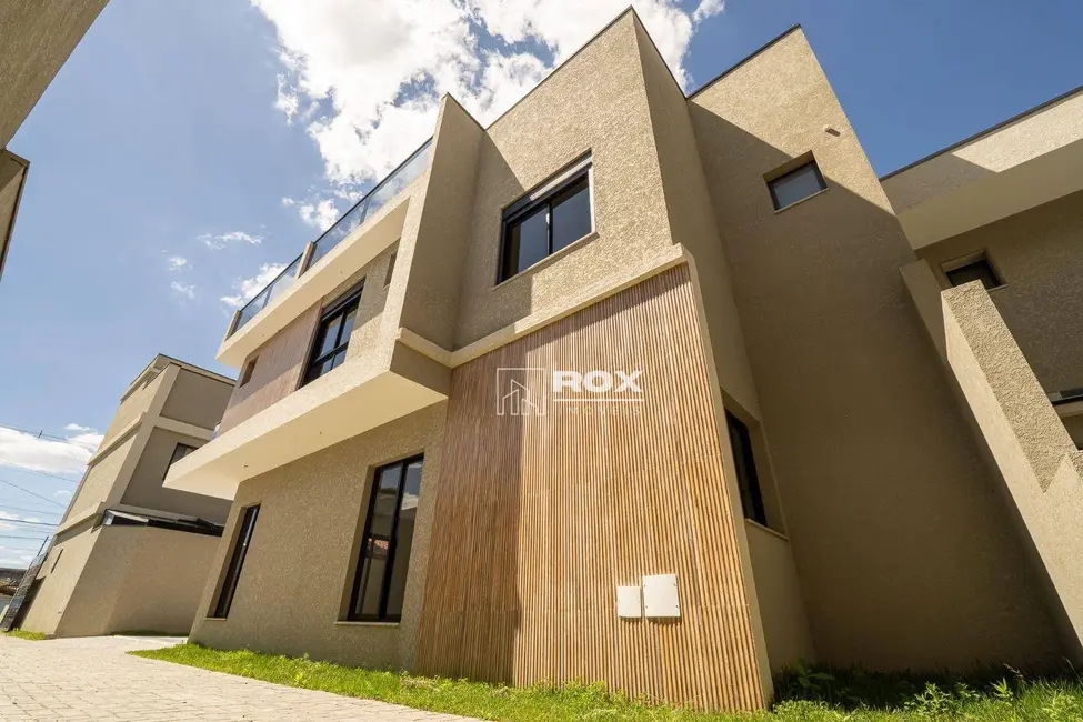 Sobrado com 3 quartos à venda, 70m2 em Xaxim, Curitiba - PR - imagem 3 Foto 3 de Sobrado com 3 quartos à venda, 70m2 em Xaxim, Curitiba - PR