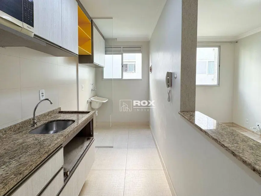 Foto 5 de Apartamento com 2 quartos à venda, 77m2 em Pinheirinho, Curitiba - PR