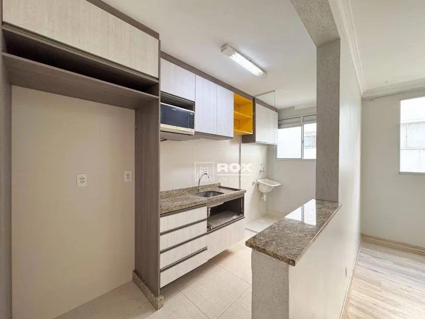 Foto 3 de Apartamento com 2 quartos à venda, 77m2 em Pinheirinho, Curitiba - PR