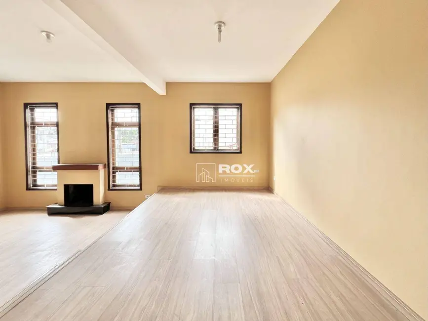 Foto 2 de Casa com 4 quartos à venda, 360m2 em Seminário, Curitiba - PR
