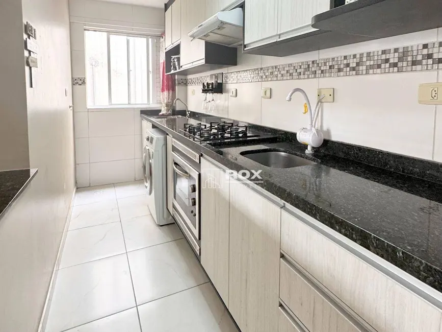 Foto 8 de Apartamento com 2 quartos à venda, 58m2 em Pinheirinho, Curitiba - PR