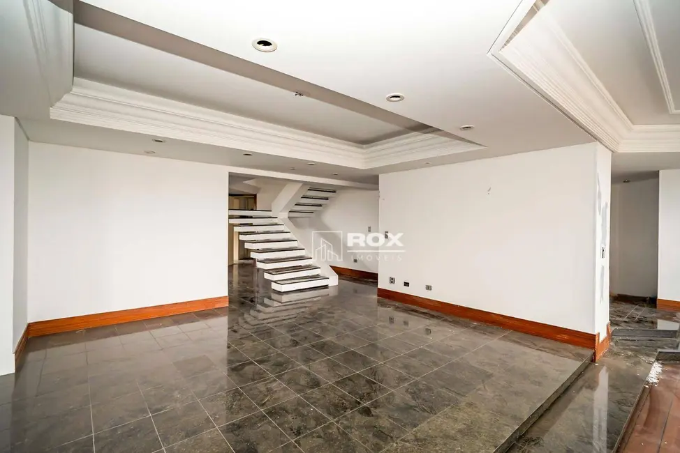 Cobertura com 5 quartos à venda, 1100m2 em Batel, Curitiba - PR - imagem 5 Foto 5 de Cobertura com 5 quartos à venda, 1100m2 em Batel, Curitiba - PR