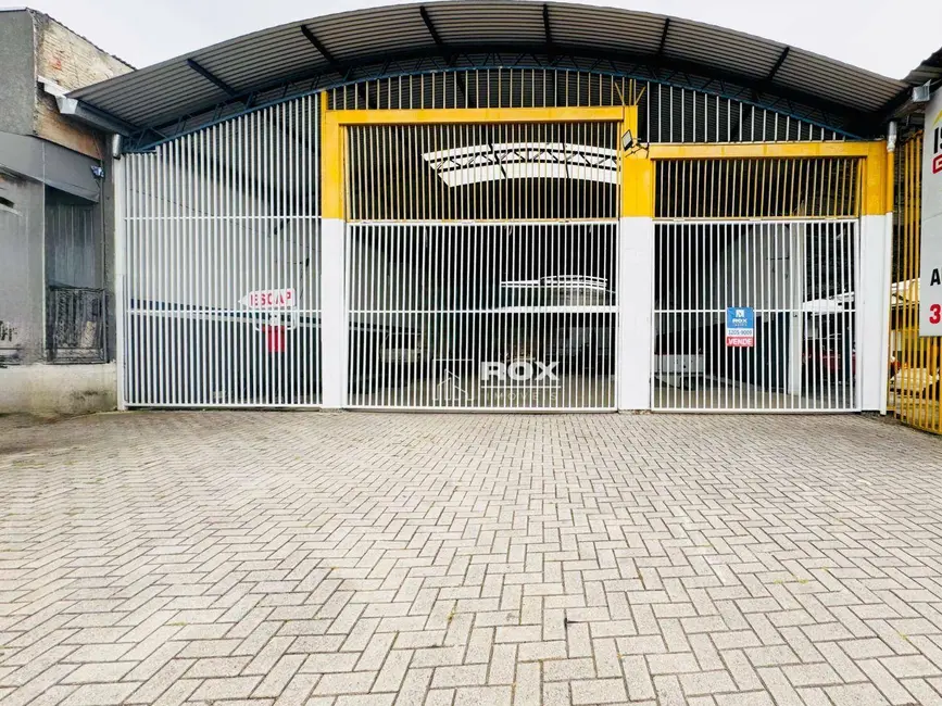 Foto 2 de Armazém / Galpão à venda, 540m2 em Pinheirinho, Curitiba - PR