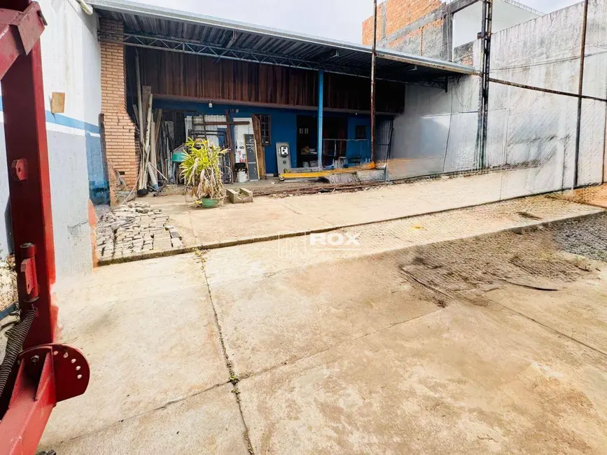 Armazém / Galpão à venda, 540m2 em Pinheirinho, Curitiba - PR - imagem 9 Foto 9 de Armazém / Galpão à venda, 540m2 em Pinheirinho, Curitiba - PR