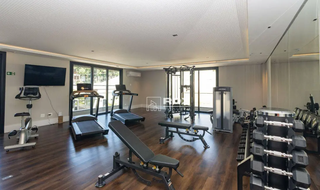 Casa de Condomínio com 4 quartos à venda, 327m2 em Santo Inácio, Curitiba - PR - imagem 5 Foto 5 de Casa de Condomínio com 4 quartos à venda, 327m2 em Santo Inácio, Curitiba - PR