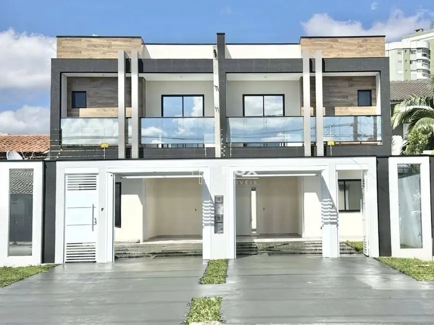 Foto 1 de Sobrado com 3 quartos à venda, 160m2 em Centro, Sao Jose Dos Pinhais - PR