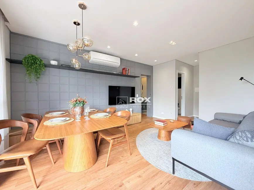 Foto 4 de Apartamento com 2 quartos à venda, 117m2 em Cabral, Curitiba - PR