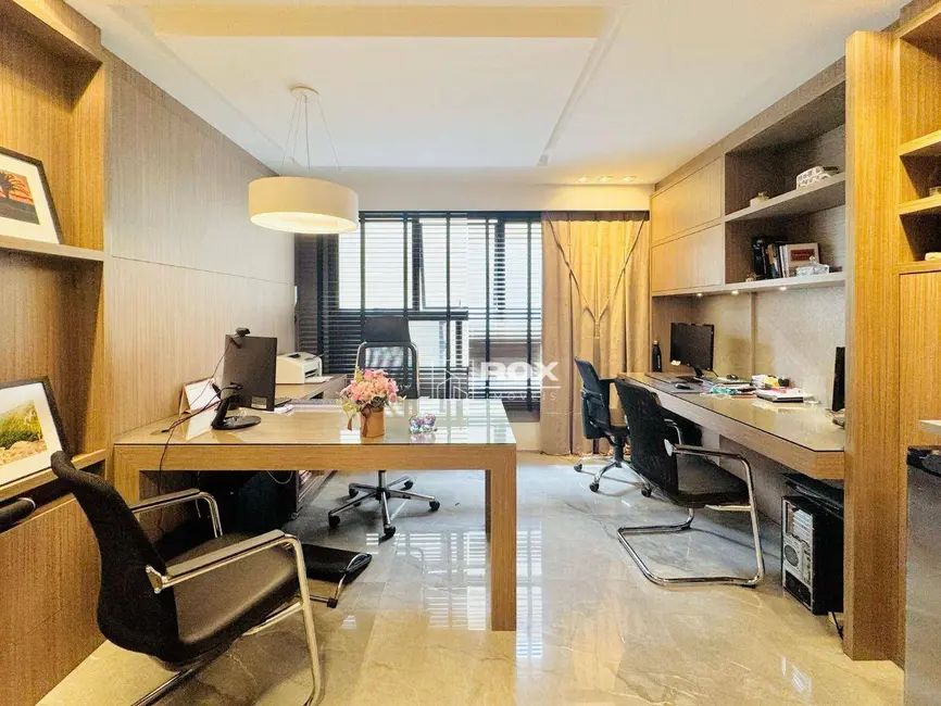 Foto 1 de Sala Comercial à venda, 32m2 em Centro, Curitiba - PR