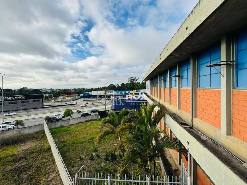 Foto 8 de Armazém / Galpão à venda, 1929m2 em Bacacheri, Curitiba - PR