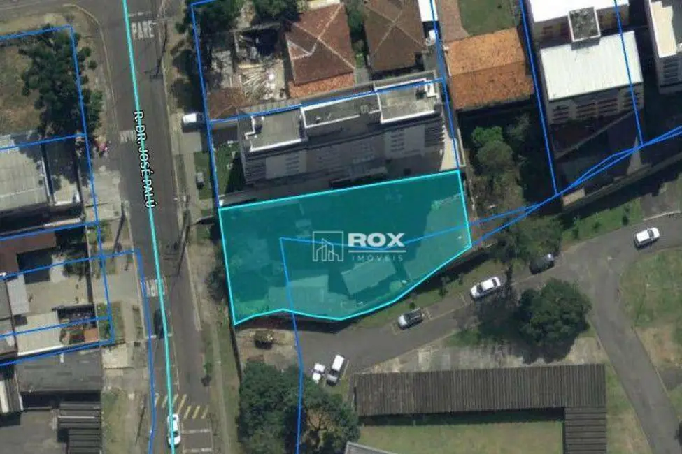 Foto 1 de Terreno / Lote à venda, 570m2 em Novo Mundo, Curitiba - PR