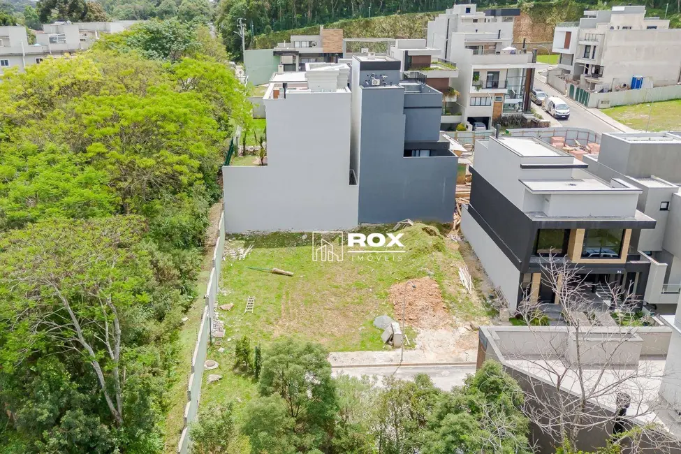 Foto 2 de Terreno / Lote à venda, 234m2 em Campo Comprido, Curitiba - PR