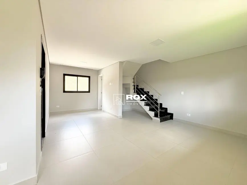 Foto 5 de Sobrado com 3 quartos para alugar, 91m2 em Santa Felicidade, Curitiba - PR