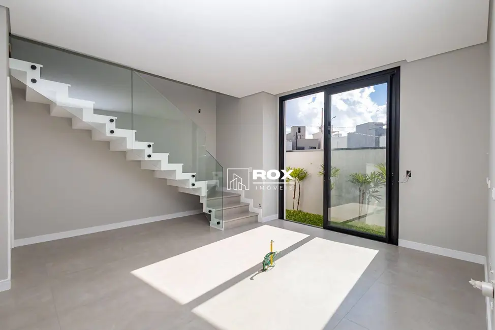Casa de Condomínio com 3 quartos à venda, 127m2 em Santa Cândida, Curitiba - PR - imagem 9 Foto 9 de Casa de Condomínio com 3 quartos à venda, 127m2 em Santa Cândida, Curitiba - PR
