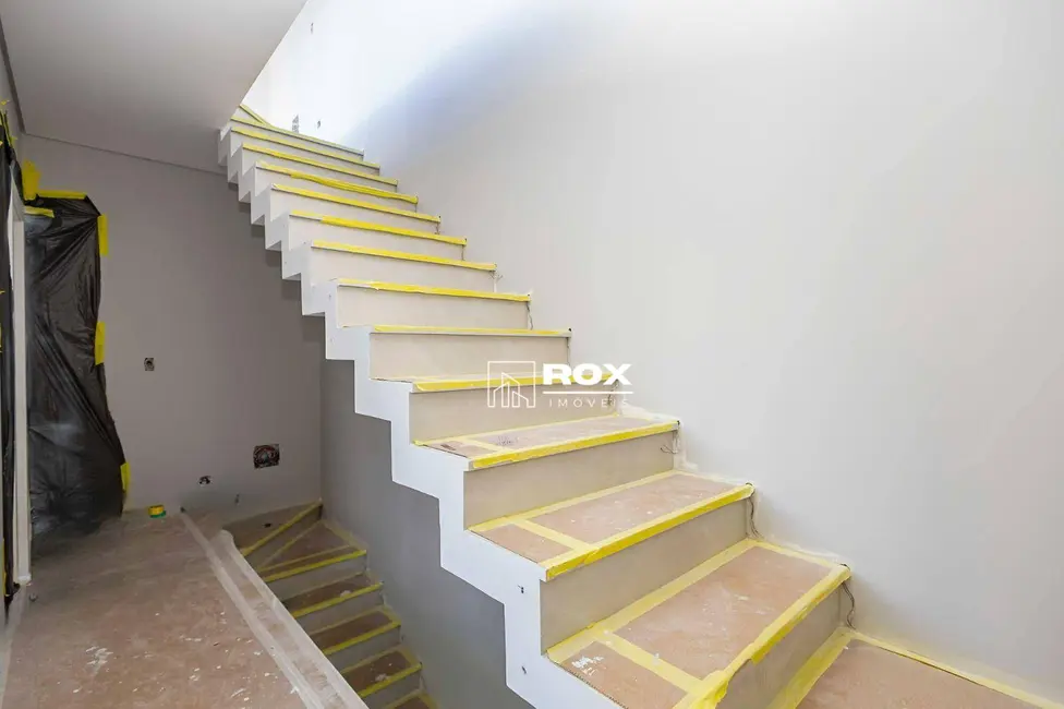 Casa de Condomínio com 3 quartos à venda, 127m2 em Santa Cândida, Curitiba - PR - imagem 8 Foto 8 de Casa de Condomínio com 3 quartos à venda, 127m2 em Santa Cândida, Curitiba - PR