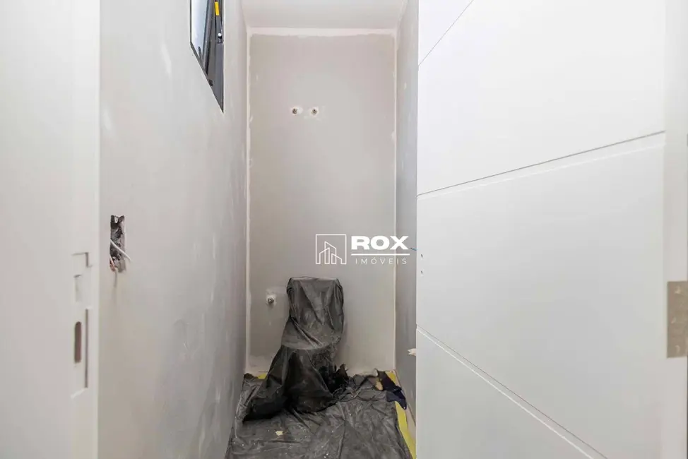 Casa de Condomínio com 3 quartos à venda, 127m2 em Santa Cândida, Curitiba - PR - imagem 6 Foto 6 de Casa de Condomínio com 3 quartos à venda, 127m2 em Santa Cândida, Curitiba - PR