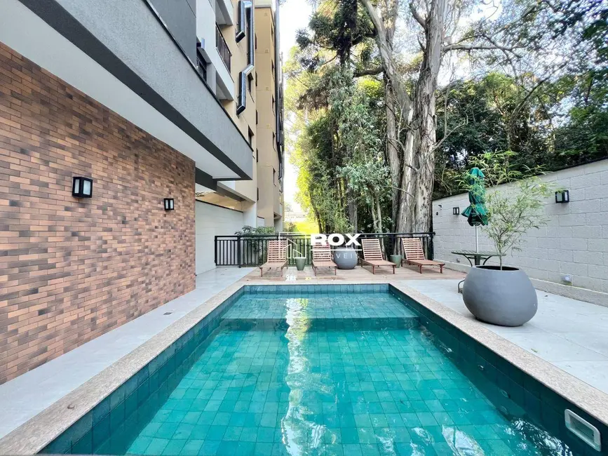 Apartamento com 2 quartos à venda, 66m2 em Curitiba - PR - imagem 1 Foto 1 de Apartamento com 2 quartos à venda, 66m2 em Curitiba - PR