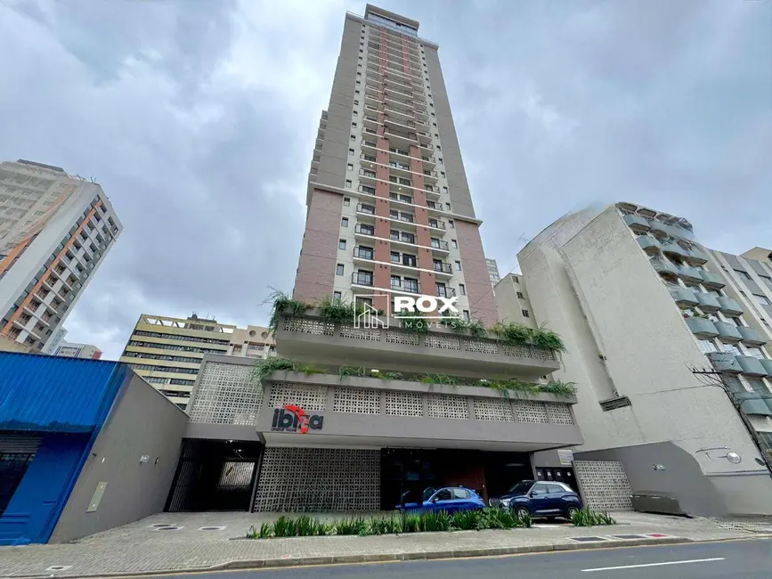 Foto 1 de Apartamento com 2 quartos à venda, 34m2 em Centro, Curitiba - PR