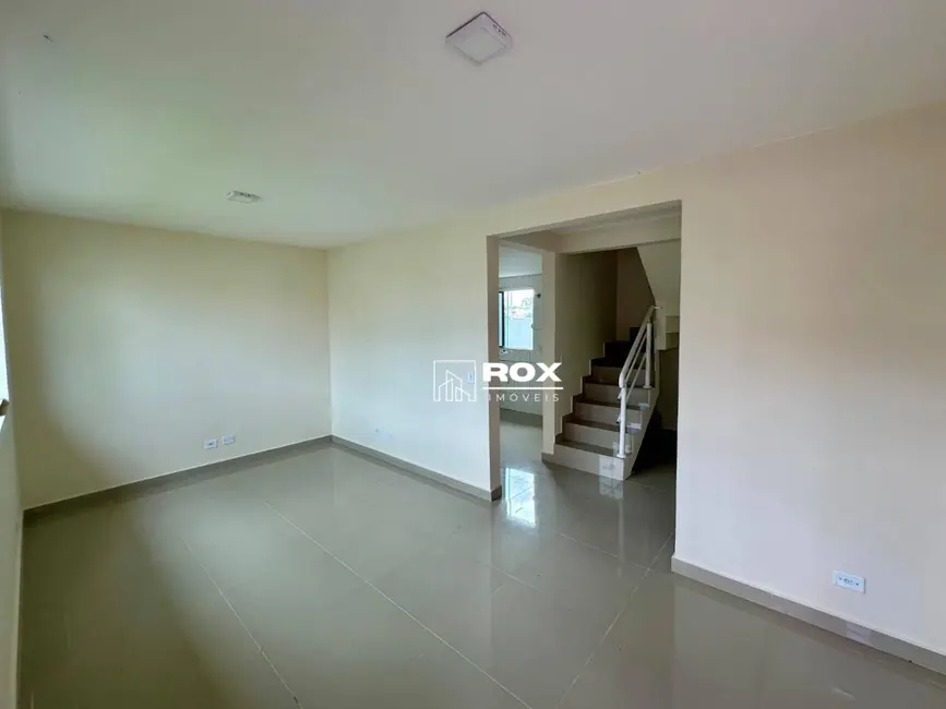 Foto 4 de Sobrado com 2 quartos à venda, 231m2 em Eucaliptos, Fazenda Rio Grande - PR