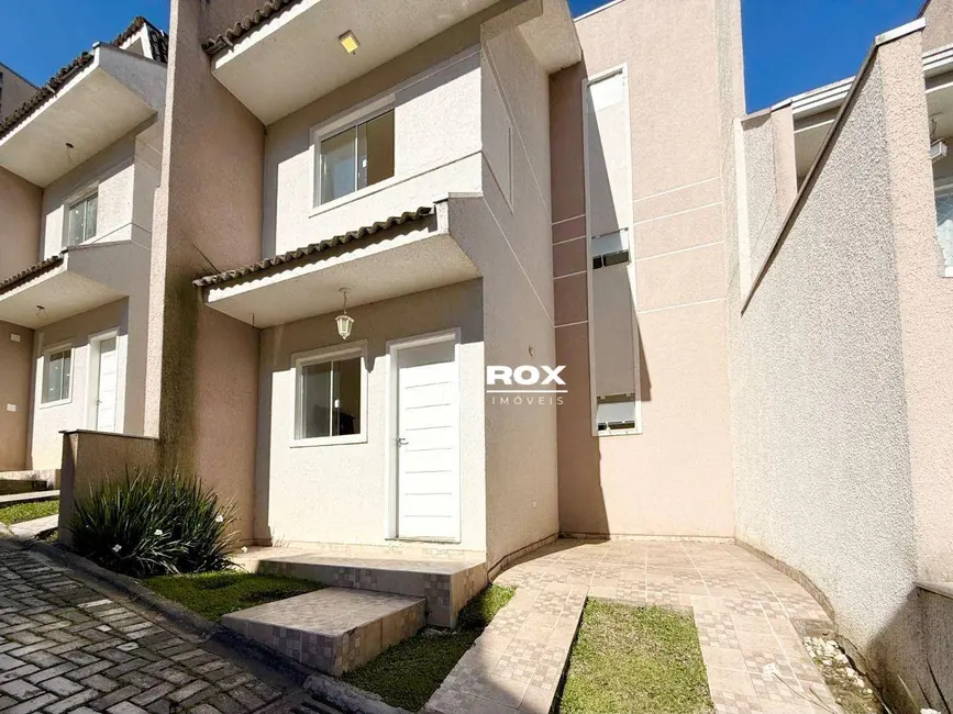 Foto 1 de Sobrado com 3 quartos para alugar, 127m2 em Pilarzinho, Curitiba - PR