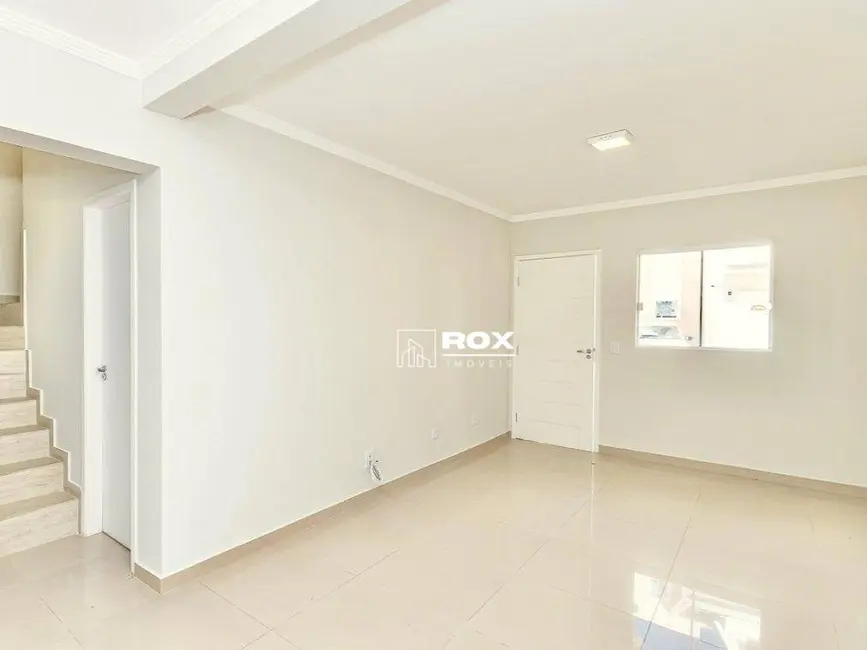 Foto 2 de Sobrado com 3 quartos para alugar, 127m2 em Pilarzinho, Curitiba - PR