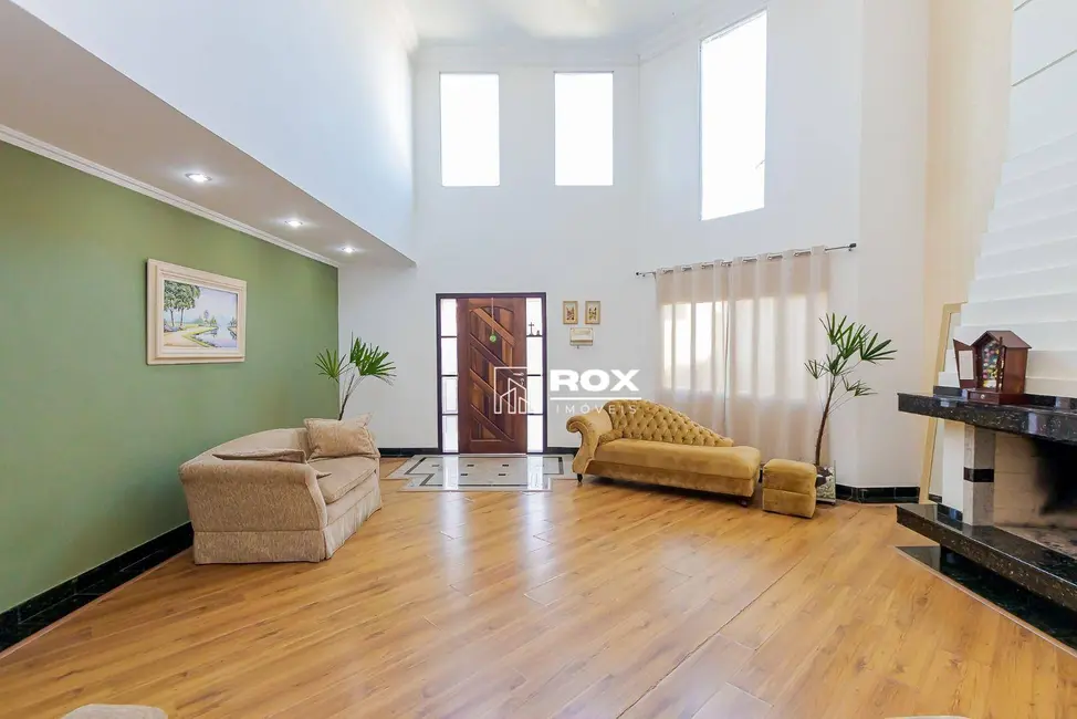 Foto 4 de Casa com 4 quartos para alugar, 480m2 em São Braz, Curitiba - PR