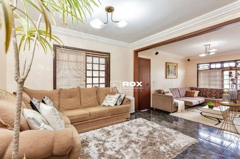 Foto 1 de Casa com 3 quartos à venda, 362m2 em Hauer, Curitiba - PR