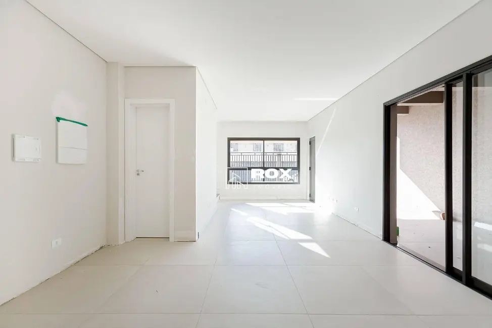 Sobrado com 3 quartos à venda, 111m2 em Lindóia, Curitiba - PR - imagem 6 Foto 6 de Sobrado com 3 quartos à venda, 111m2 em Lindóia, Curitiba - PR