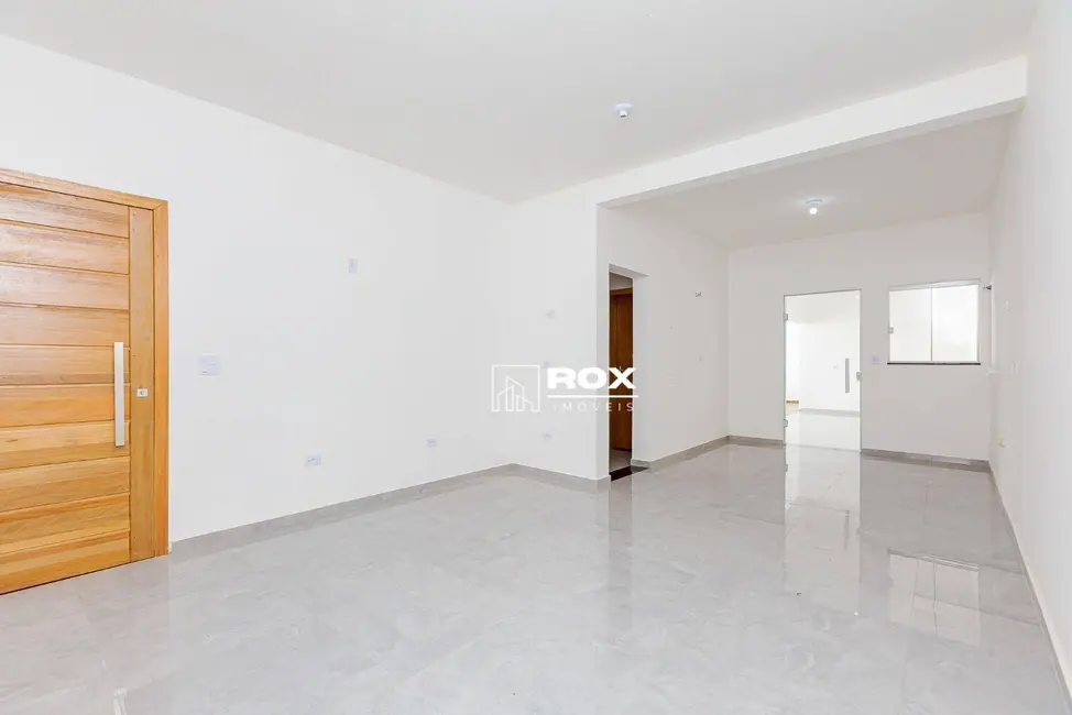 Foto 2 de Casa com 2 quartos à venda, 160m2 em Sítio Cercado, Curitiba - PR
