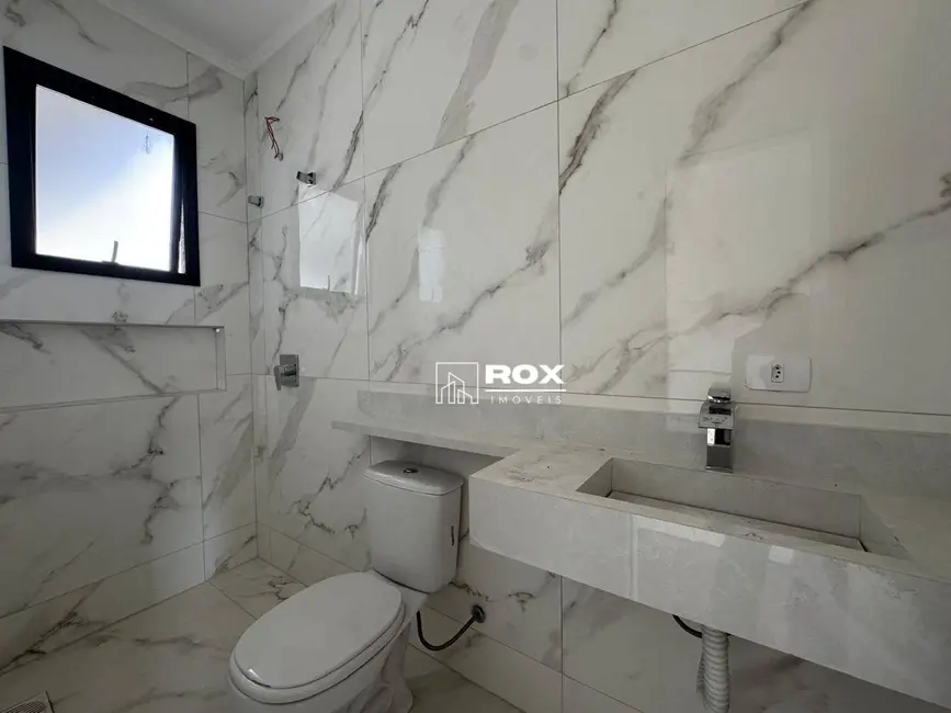 Sobrado com 3 quartos à venda, 103m2 em Alto Boqueirão, Curitiba - PR - imagem 9 Foto 9 de Sobrado com 3 quartos à venda, 103m2 em Alto Boqueirão, Curitiba - PR