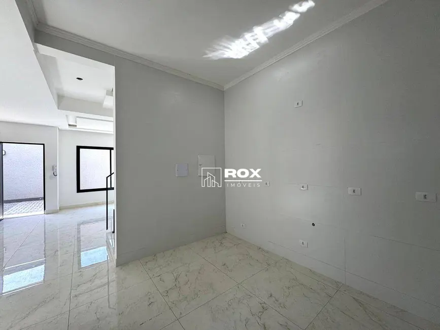 Sobrado com 3 quartos à venda, 103m2 em Alto Boqueirão, Curitiba - PR - imagem 4 Foto 4 de Sobrado com 3 quartos à venda, 103m2 em Alto Boqueirão, Curitiba - PR