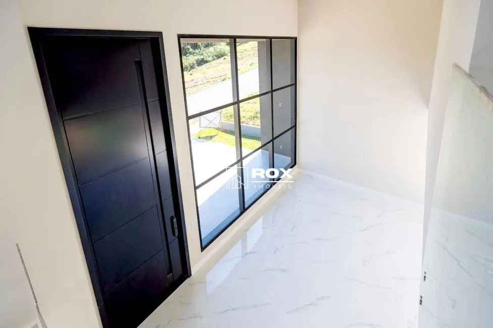 Casa de Condomínio com 4 quartos à venda, 1050m2 em Tanguá, Almirante Tamandare - PR - imagem 9 Foto 9 de Casa de Condomínio com 4 quartos à venda, 1050m2 em Tanguá, Almirante Tamandare - PR