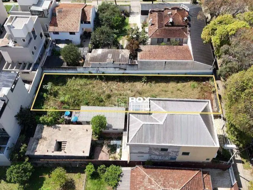 Foto 9 de Terreno / Lote à venda, 429m2 em Água Verde, Curitiba - PR