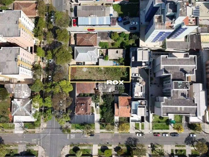 Foto 6 de Terreno / Lote à venda, 429m2 em Água Verde, Curitiba - PR