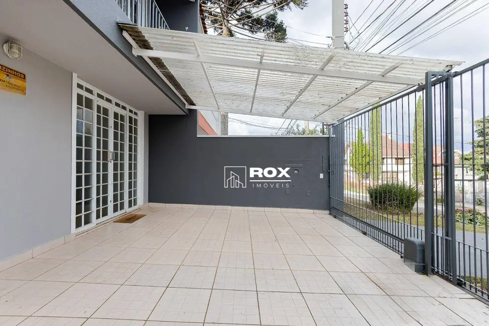 Foto 3 de Sobrado com 3 quartos à venda, 106m2 em Ahú, Curitiba - PR