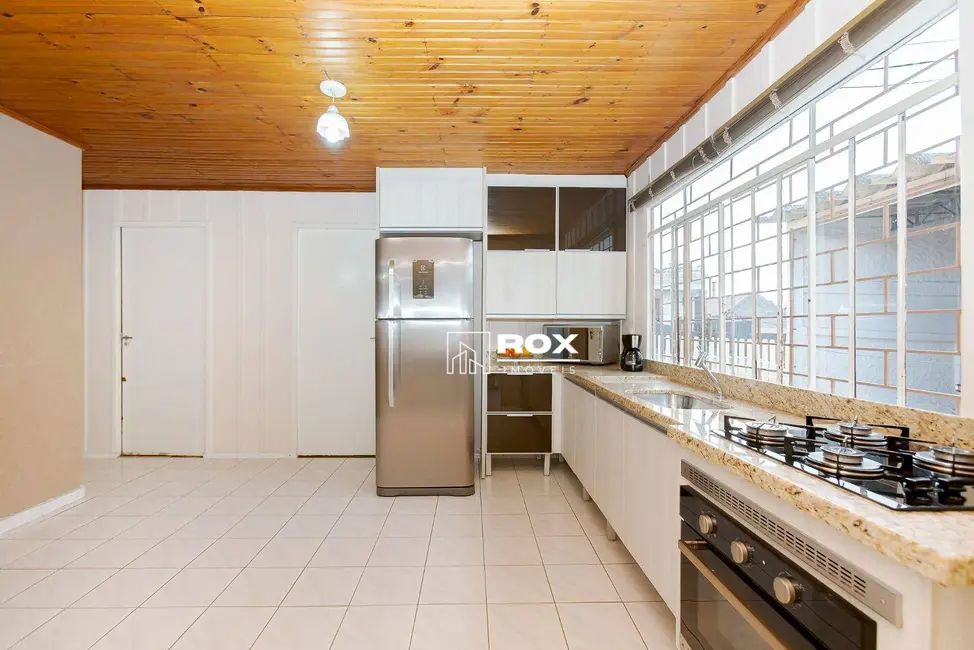 Casa com 3 quartos à venda, 428m2 em Pinheirinho, Curitiba - PR - imagem 8 Foto 8 de Casa com 3 quartos à venda, 428m2 em Pinheirinho, Curitiba - PR