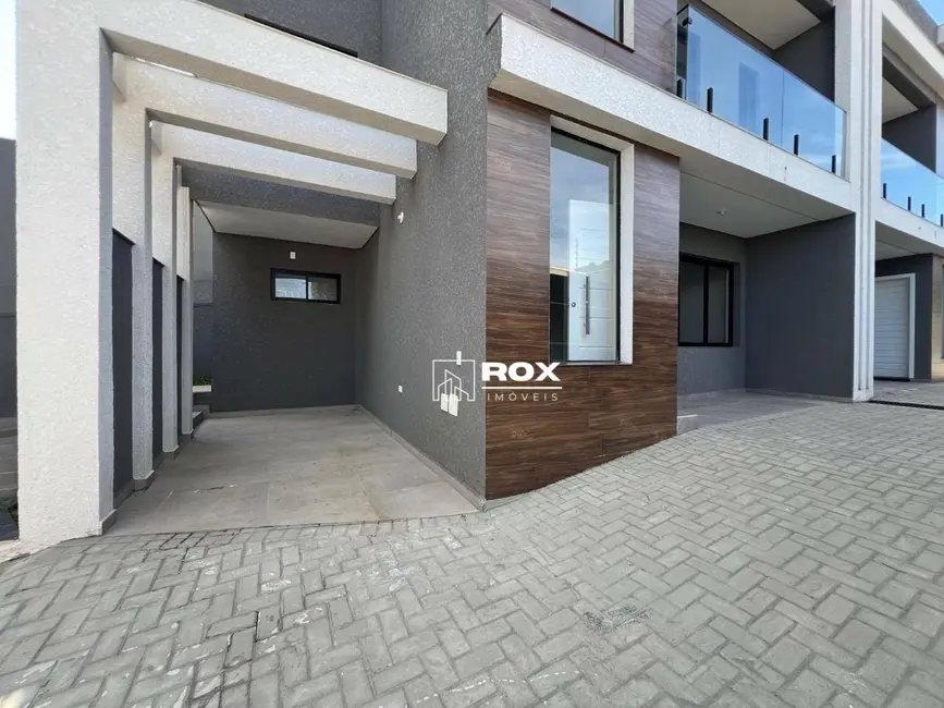 Foto 2 de Sobrado com 3 quartos à venda, 110m2 em Tingui, Curitiba - PR