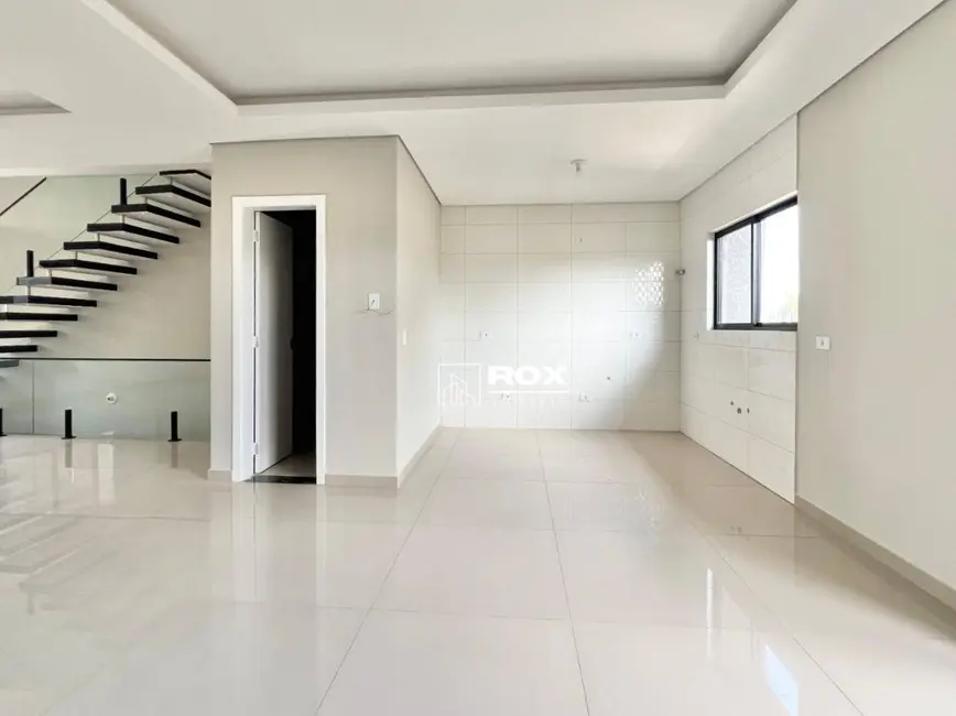 Foto 6 de Sobrado com 4 quartos à venda, 138m2 em Tingui, Curitiba - PR