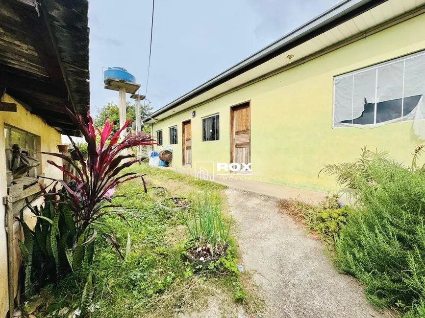 Foto 17 de Casa à venda, 418m2 em Capão Raso, Curitiba - PR