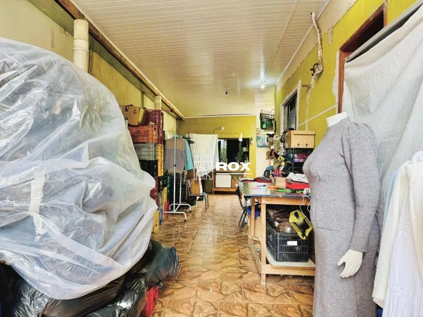 Foto 18 de Casa à venda, 418m2 em Capão Raso, Curitiba - PR