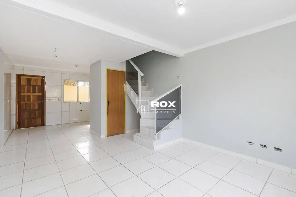 Foto 3 de Sobrado com 2 quartos à venda, 74m2 em Cidade Industrial, Curitiba - PR
