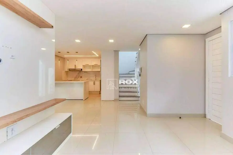 Casa com 3 quartos à venda, 108m2 em Abranches, Curitiba - PR - imagem 2 Foto 2 de Casa com 3 quartos à venda, 108m2 em Abranches, Curitiba - PR