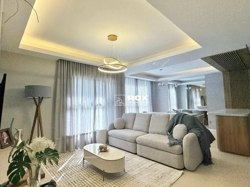 Casa de Condomínio com 3 quartos à venda, 137m2 em Santa Felicidade, Curitiba - PR - imagem 6 Foto 6 de Casa de Condomínio com 3 quartos à venda, 137m2 em Santa Felicidade, Curitiba - PR