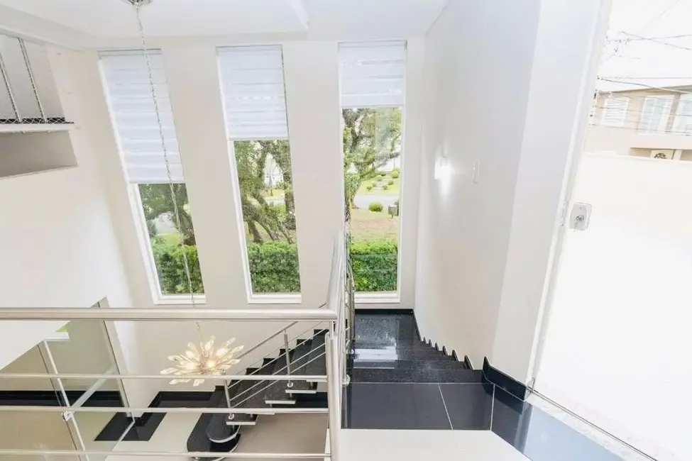 Casa de Condomínio com 5 quartos à venda, 490m2 em São Braz, Curitiba - PR - imagem 6 Foto 6 de Casa de Condomínio com 5 quartos à venda, 490m2 em São Braz, Curitiba - PR