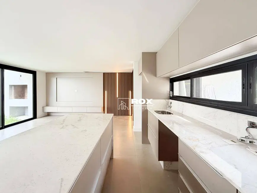 Foto 3 de Casa de Condomínio com 3 quartos à venda, 147m2 em Santa Felicidade, Curitiba - PR