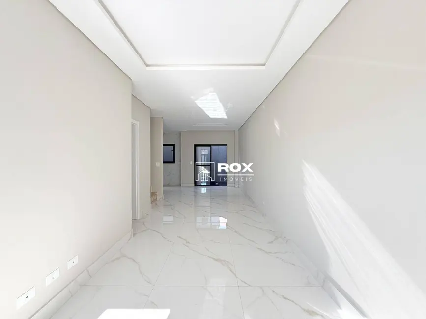Foto 2 de Sobrado com 3 quartos à venda, 95m2 em Água Verde, Curitiba - PR