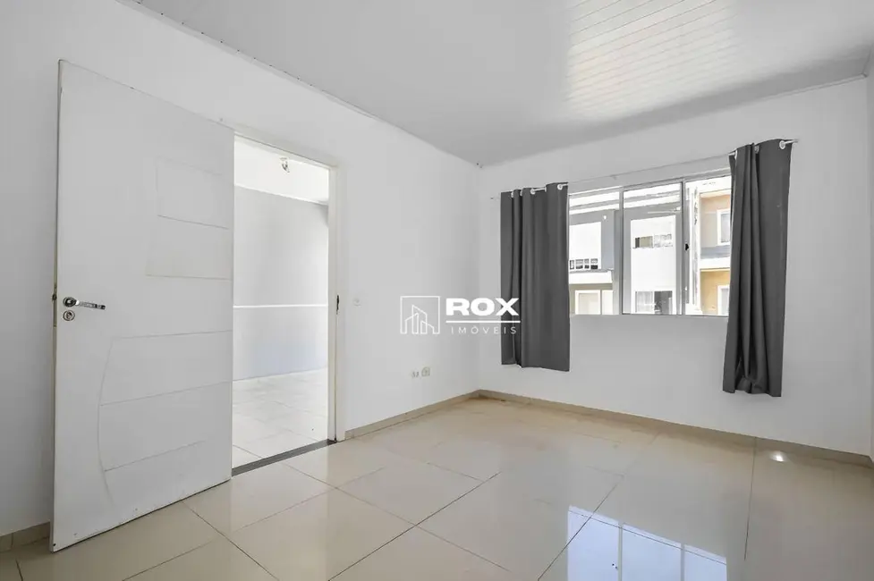 Foto 3 de Casa de Condomínio com 2 quartos à venda, 90m2 em Pinheirinho, Curitiba - PR