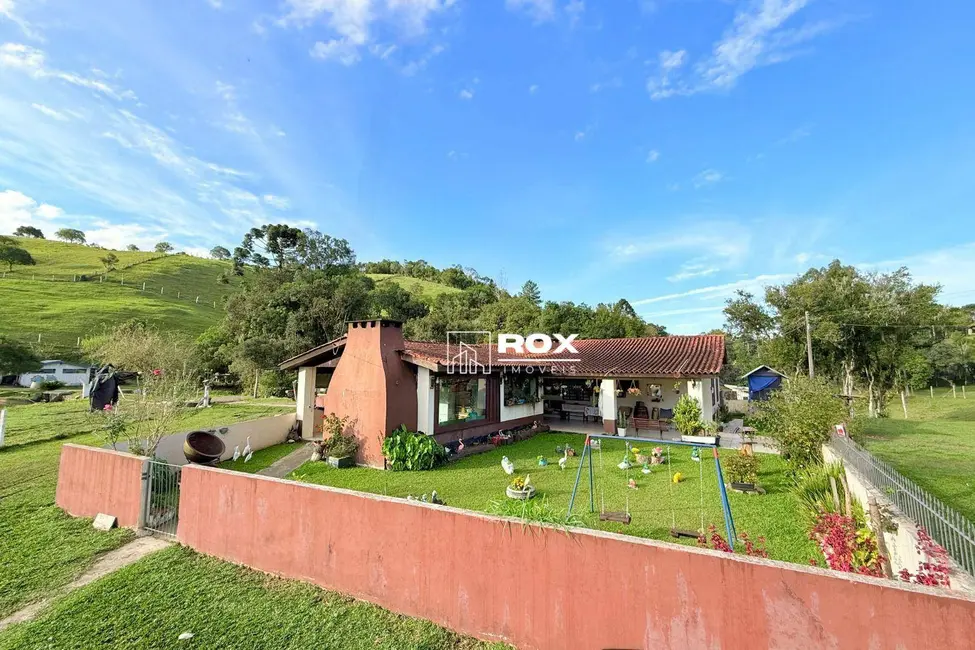 Foto 1 de Chácara com 6 quartos à venda, 192000m2 em Bocaiuva Do Sul - PR