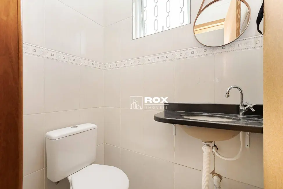 Casa com 3 quartos à venda, 720m2 em Botiatuba, Almirante Tamandare - PR - imagem 8 Foto 8 de Casa com 3 quartos à venda, 720m2 em Botiatuba, Almirante Tamandare - PR