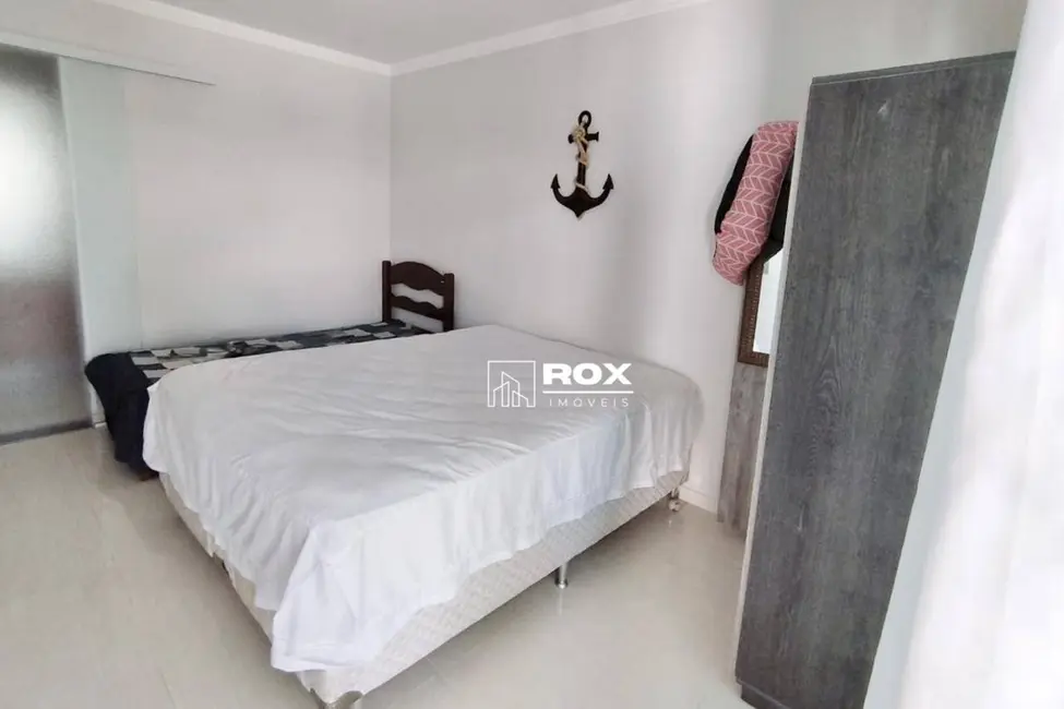 Foto 7 de Casa com 4 quartos à venda, 360m2 em Itapoa - SC