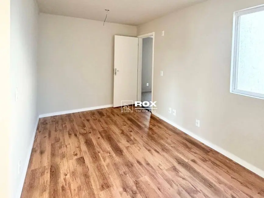 Apartamento com 2 quartos à venda, 52m2 em Jardim Itaqui, Campo Largo - PR - imagem 3 Foto 3 de Apartamento com 2 quartos à venda, 52m2 em Jardim Itaqui, Campo Largo - PR